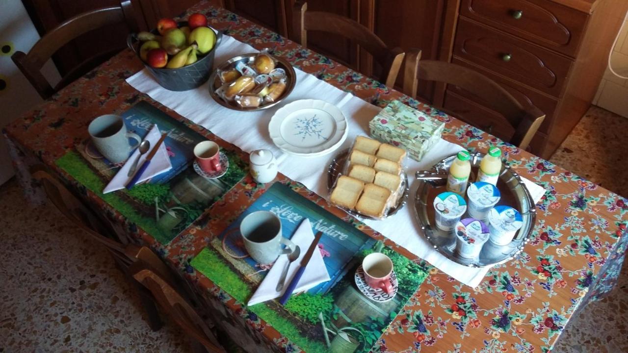 بلدية آسميني B&B Maria Montis المظهر الخارجي الصورة